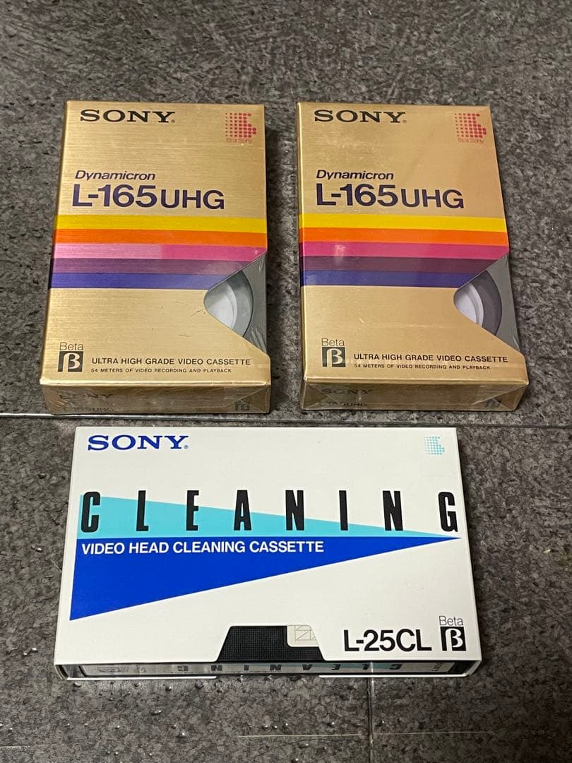 SONY ビデオデッキ　SL-F201とカセット