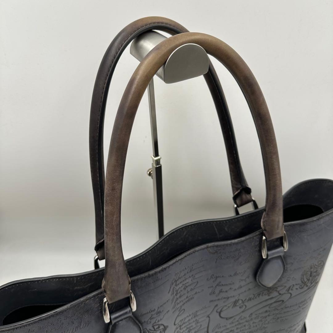 ベルルッティ カリグラフィ トゥジュール スクリット トートバッグ A4◎