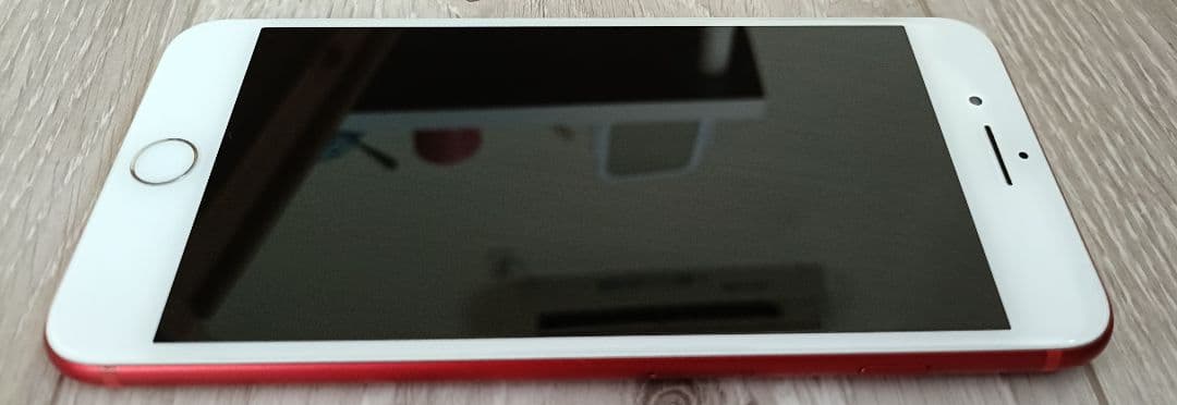 【美品】iPhone7 Plus 128GB SIMフリーバッテリー100%