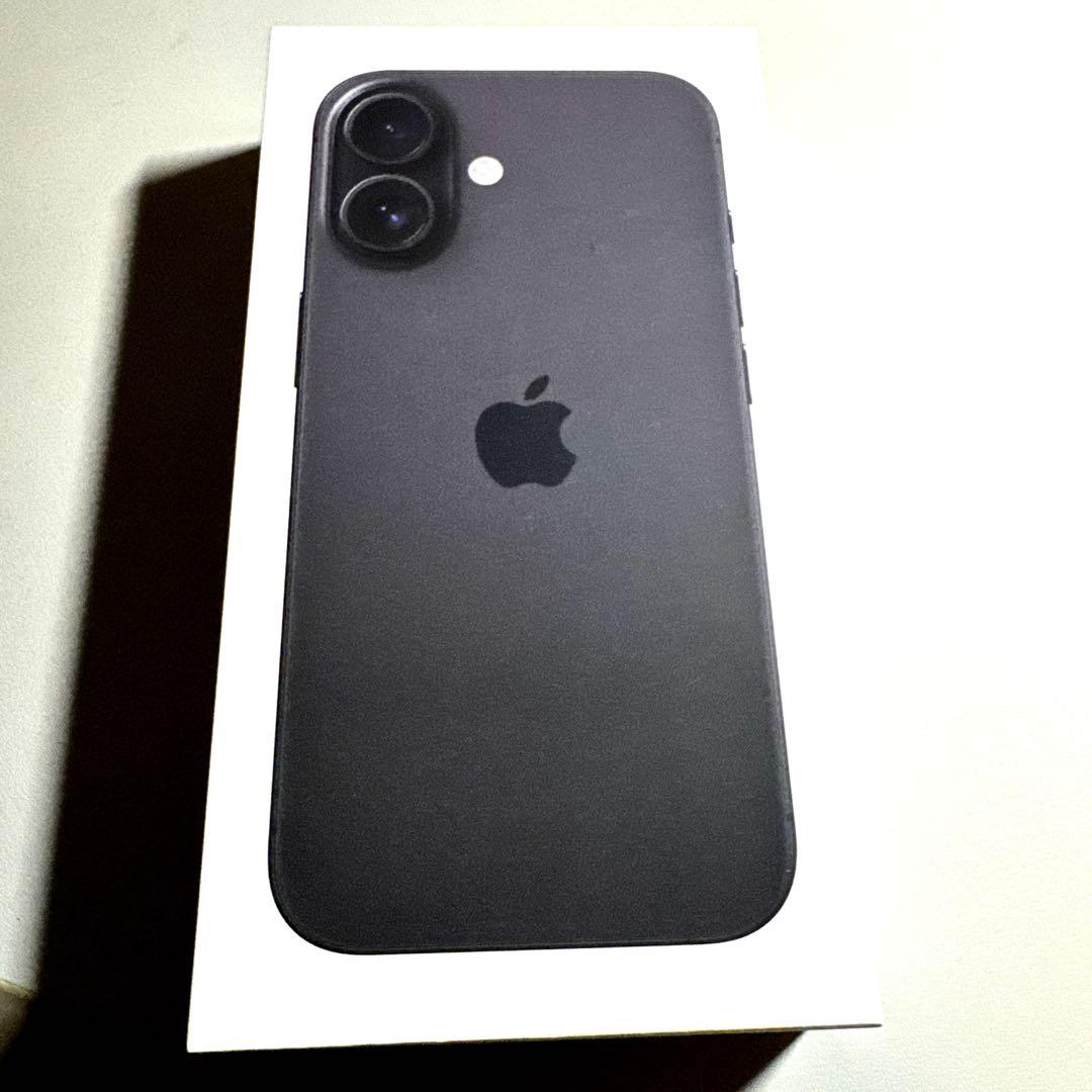 【新品未開封】 Apple iPhone 16 128GB ブラック　匿名配送