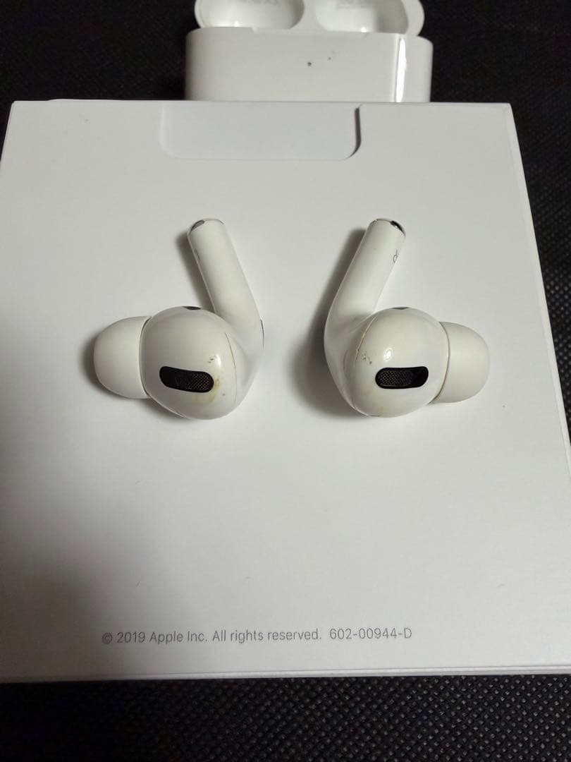 iPhone SE3 256GB ミッドナイト　AirPods Pro セット