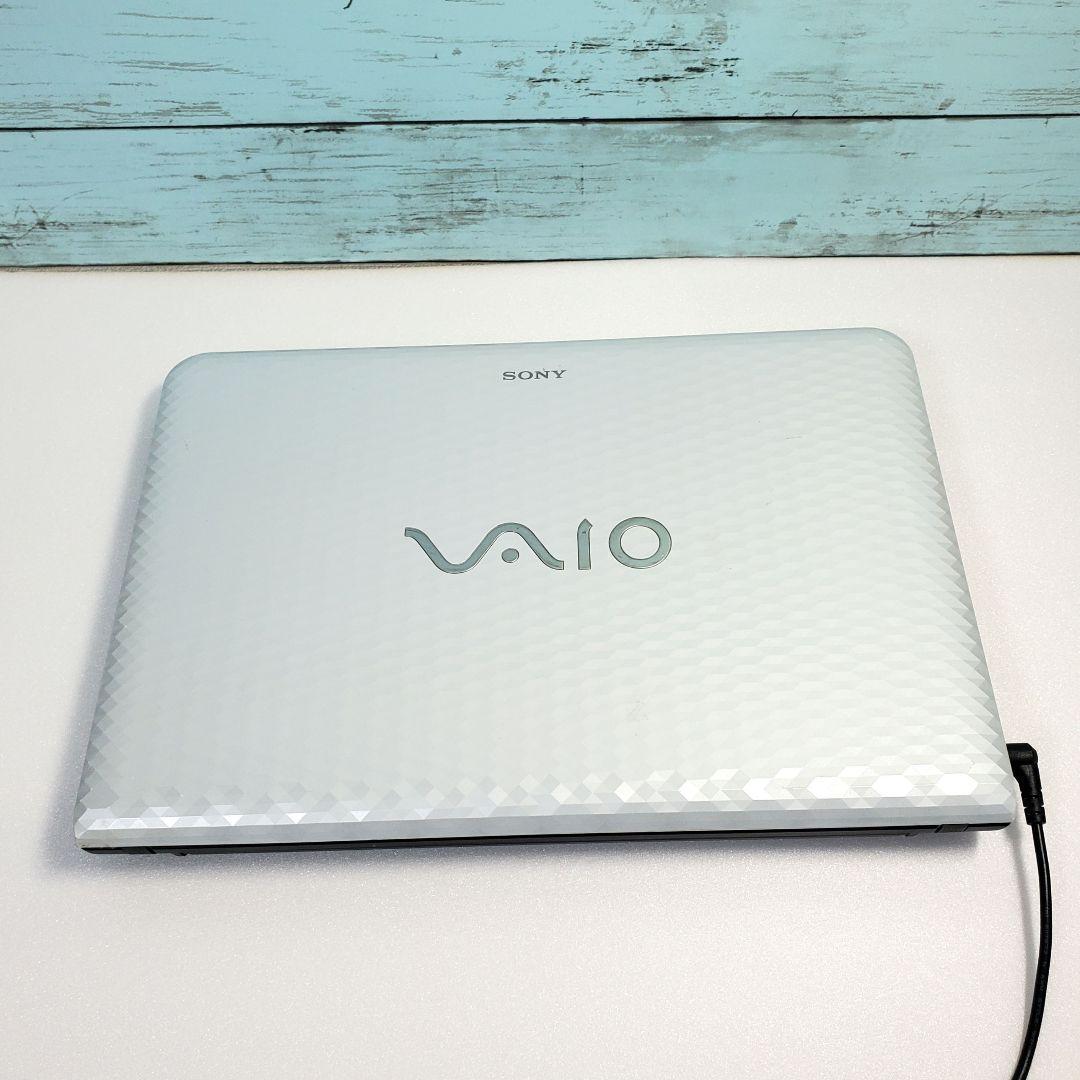VAIO 白色 ホワイト ノートパソコン★便利ソフト多数搭載！