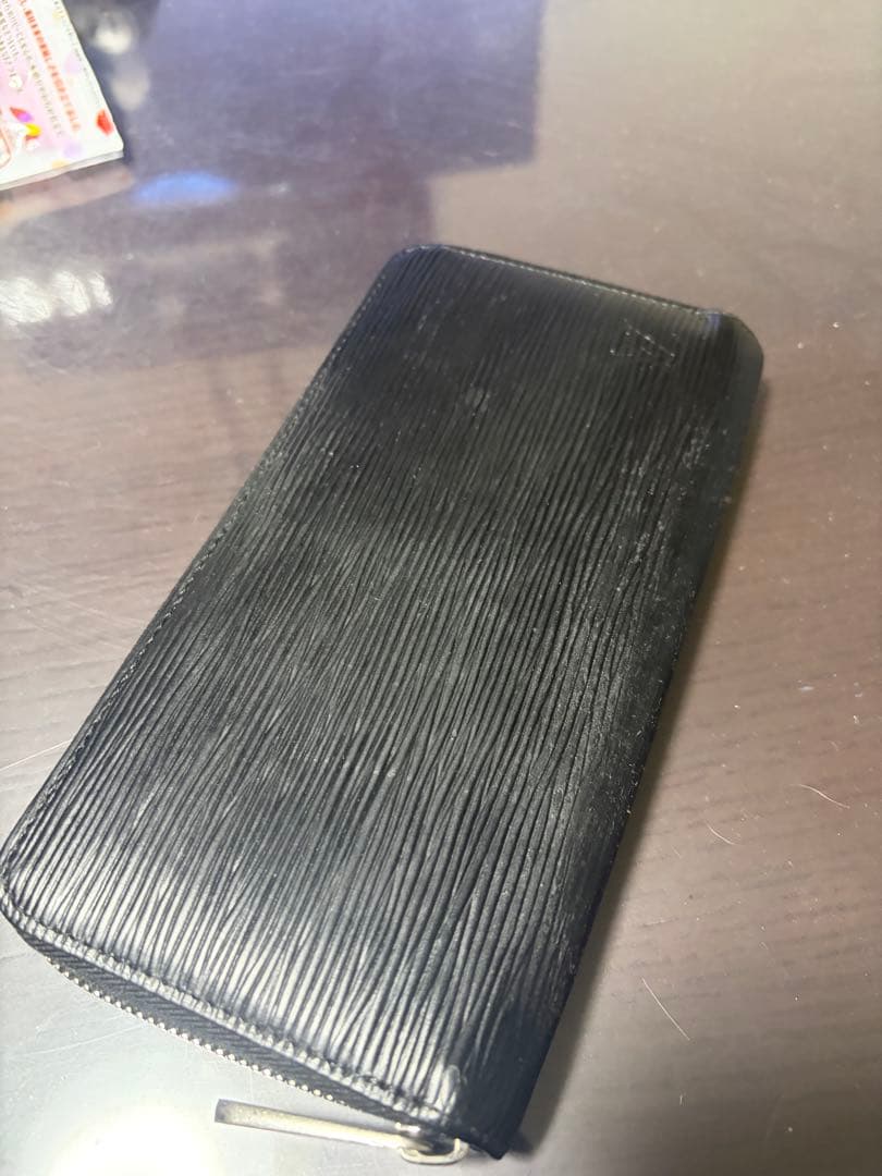 中古 LOUIS VUITTON ルイヴィトンジッピーウォレット エピ 長財布