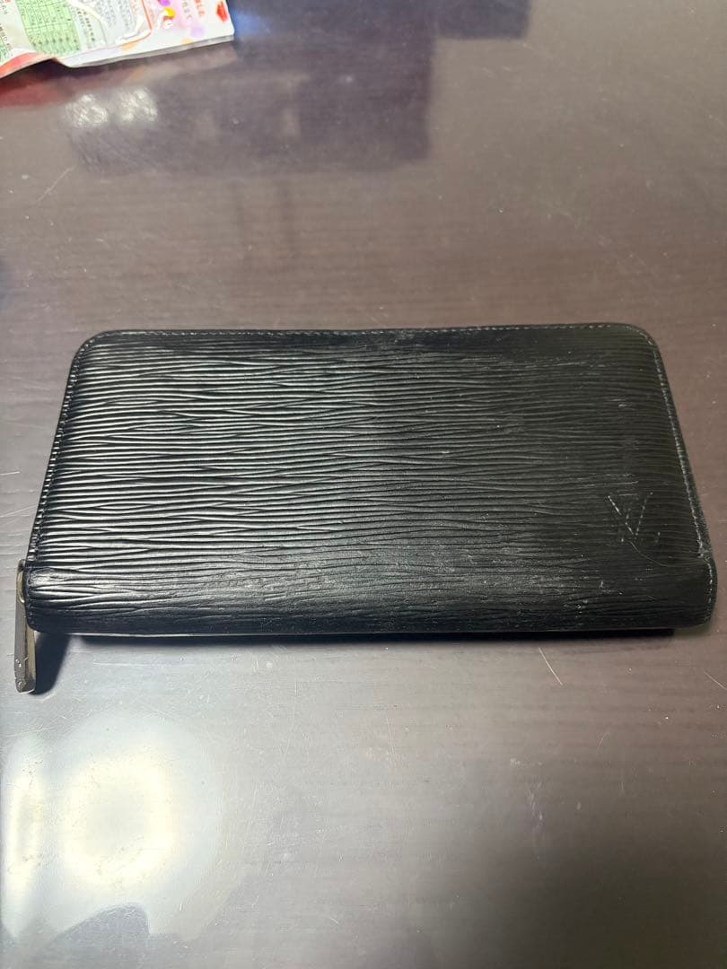 中古 LOUIS VUITTON ルイヴィトンジッピーウォレット エピ 長財布
