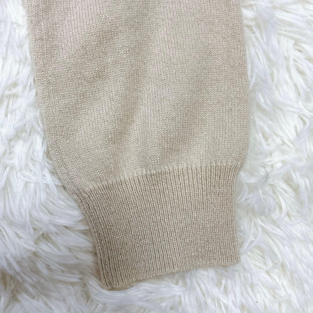 ドゥロワー✨美品✨カシミヤクルーカーディガン✨ベージュ✨シェルボタン✨現行タグ