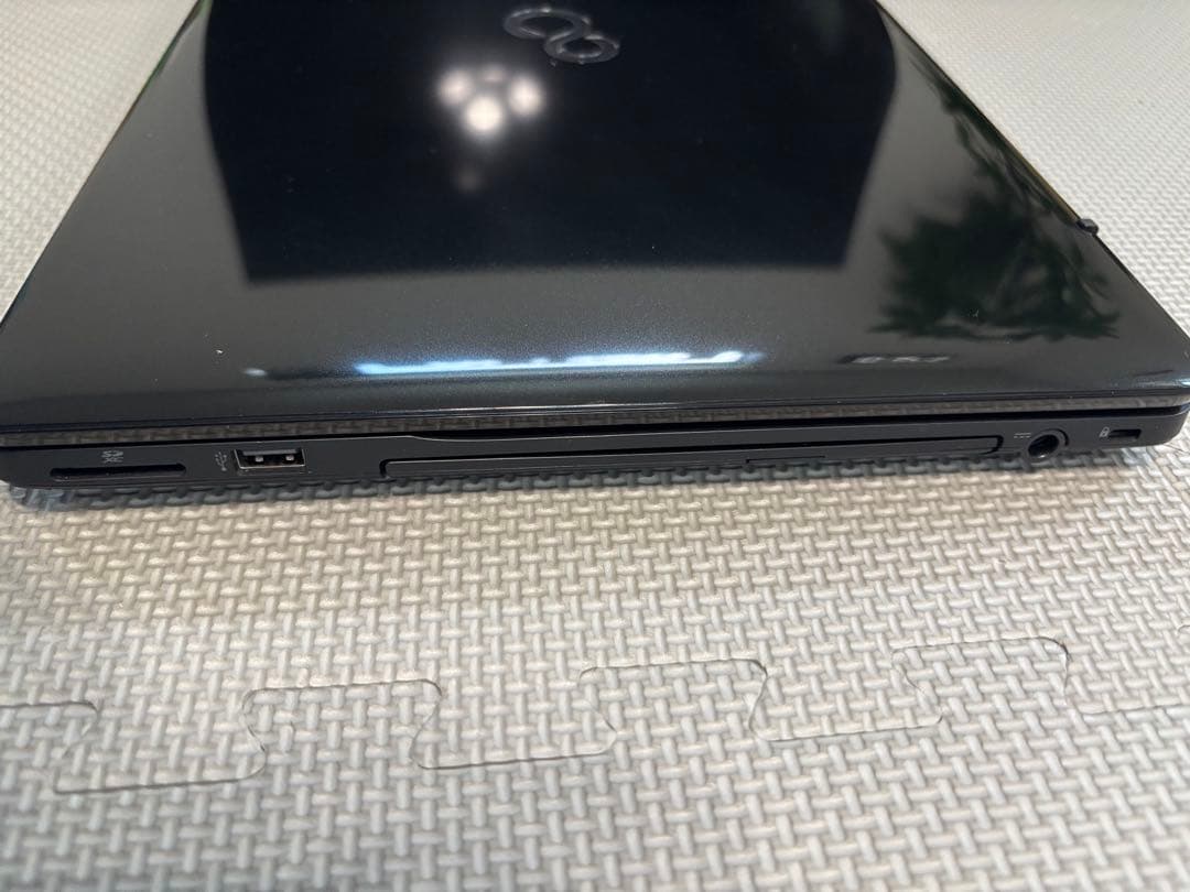 【美品】富士通 LIFEBOOK WAB/D3 SSD256GB 8G 15.6