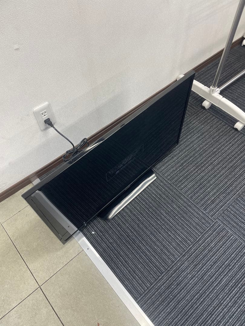 【美品】2016年製　SHARP 32インチ