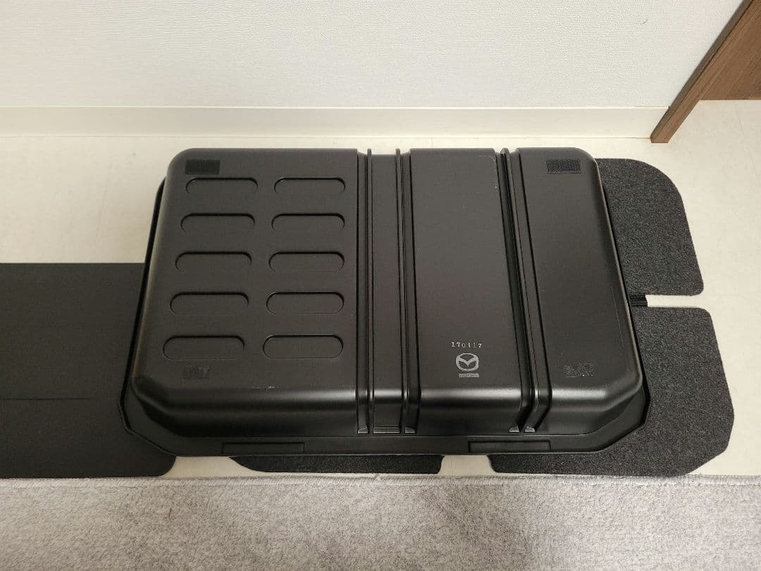 NDロードスター トランクルームトレイ マツダ純正オプション