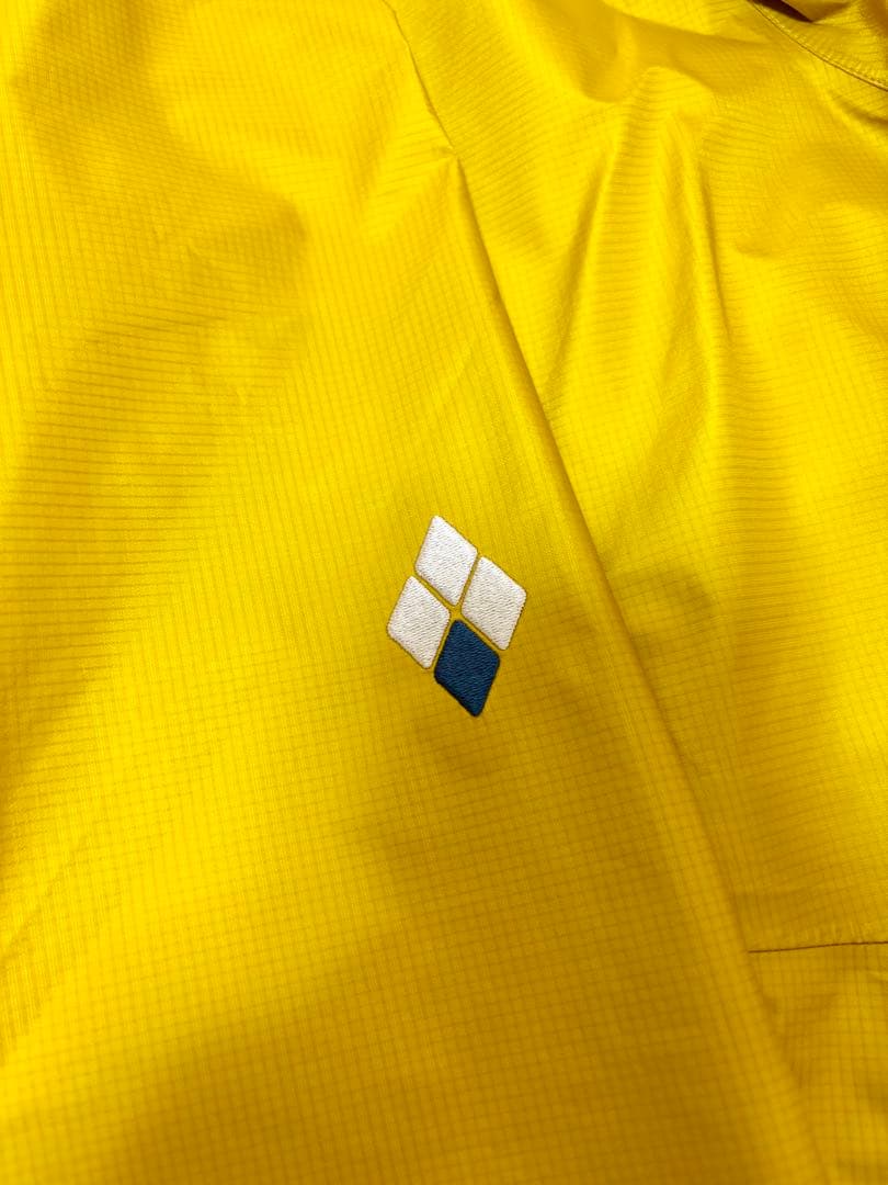 未使用！mont-bell ストームクルーザージャケット　イエロー　ゴアテックス