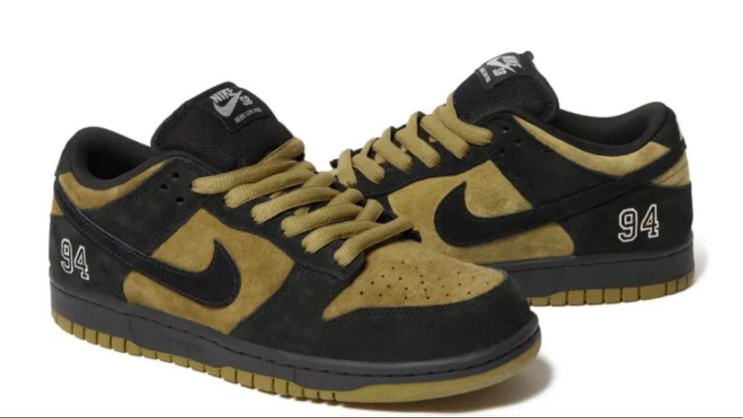 子*忍様 Supreme × Nike SB Dunk Low Camper G