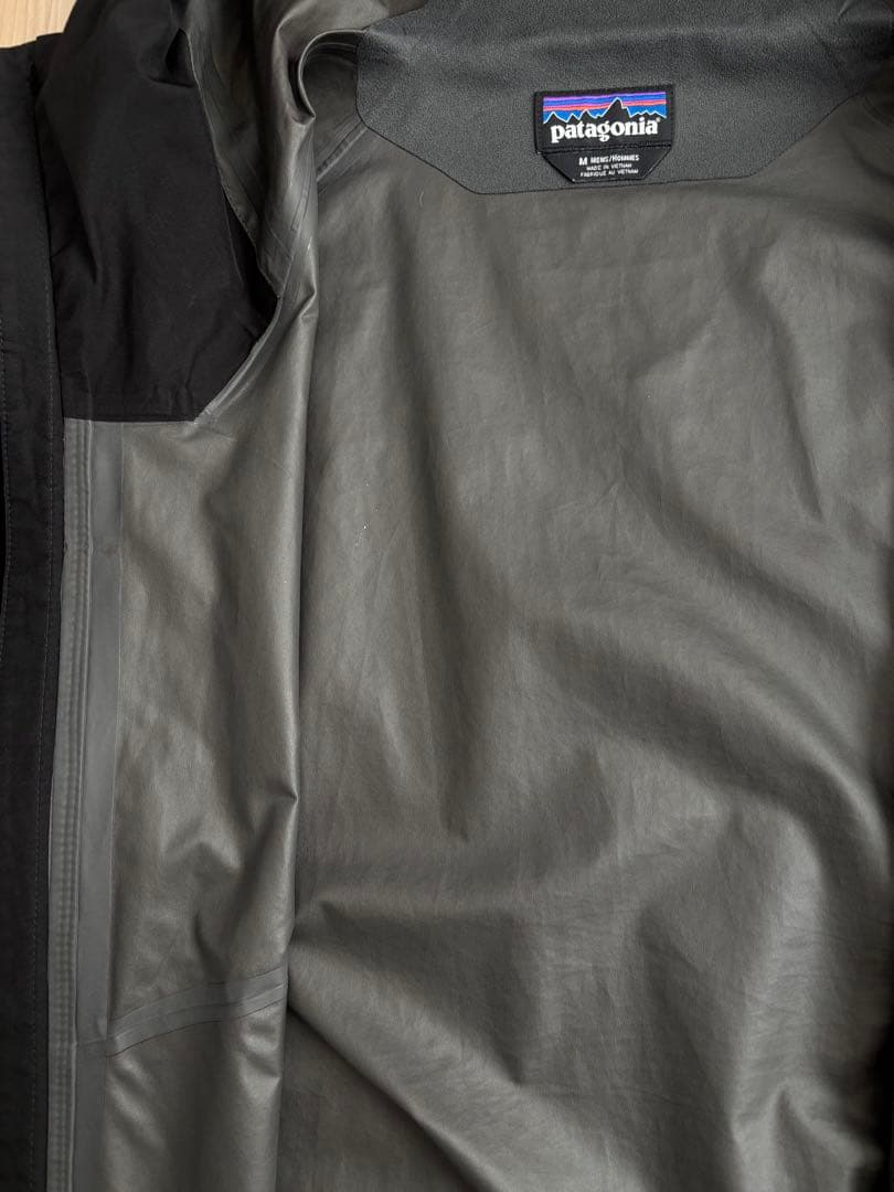 パタゴニア　カルサイトジャケット　Mサイズ　GORE-TEX