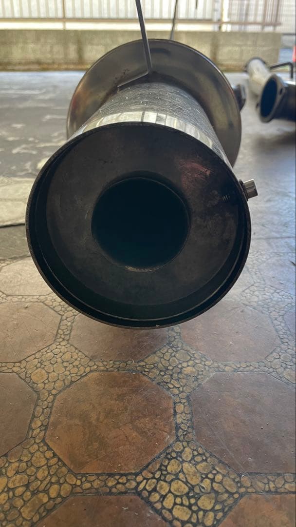 20ソアラ マフラー　引き取り限定