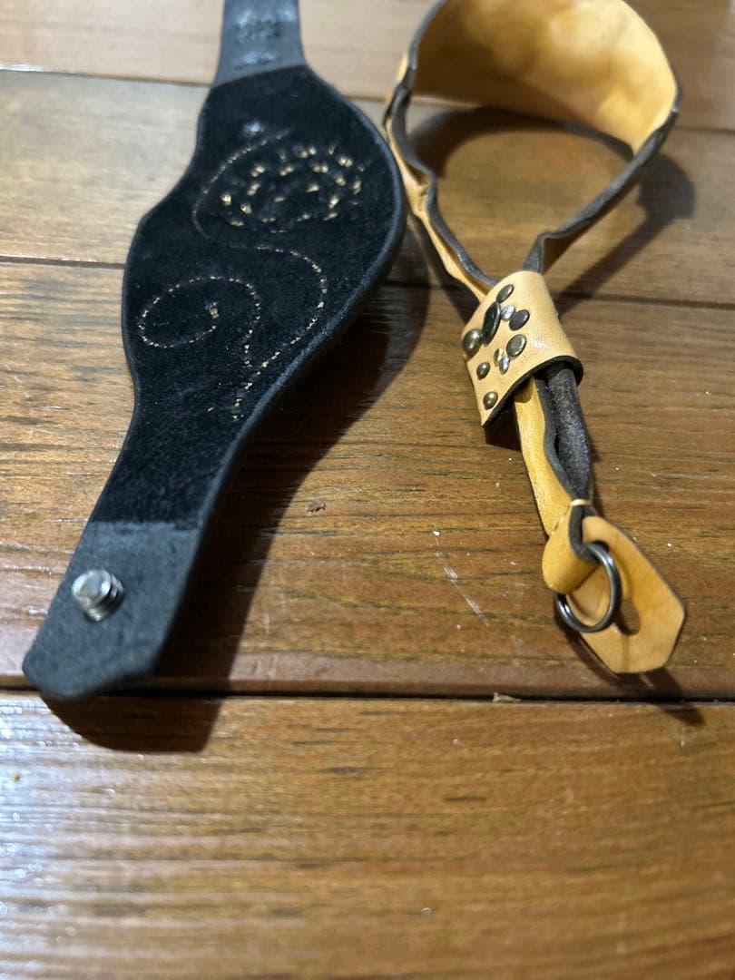 カメラレザーハンドストラップ2本　新品