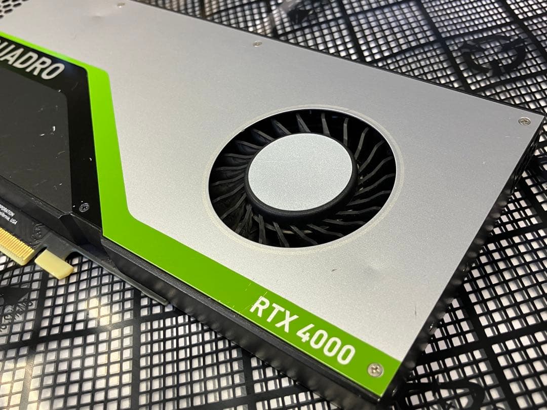 NVIDIA Quadro RTX 4000 グラフィックボード 本体のみ
