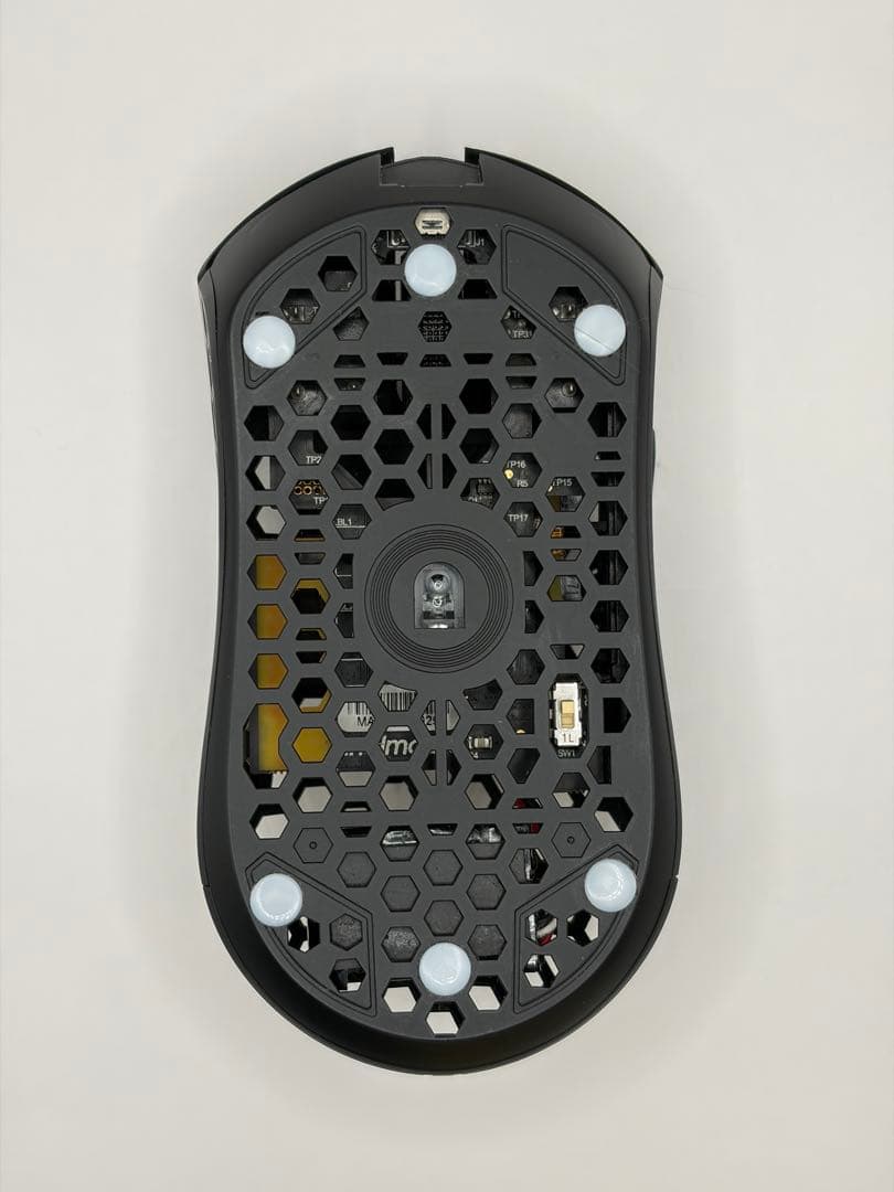 【訳アリ】Finalmouse ULX　Guardian Mサイズ　ミディアム