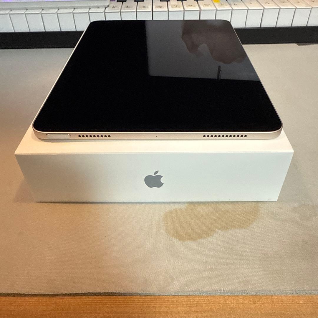 Apple iPad Air 第5世代 スターライト64GB WiFi