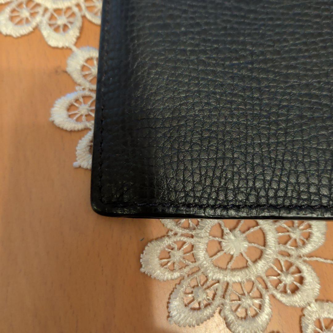 BURBERRY 黒 レザー 長財布