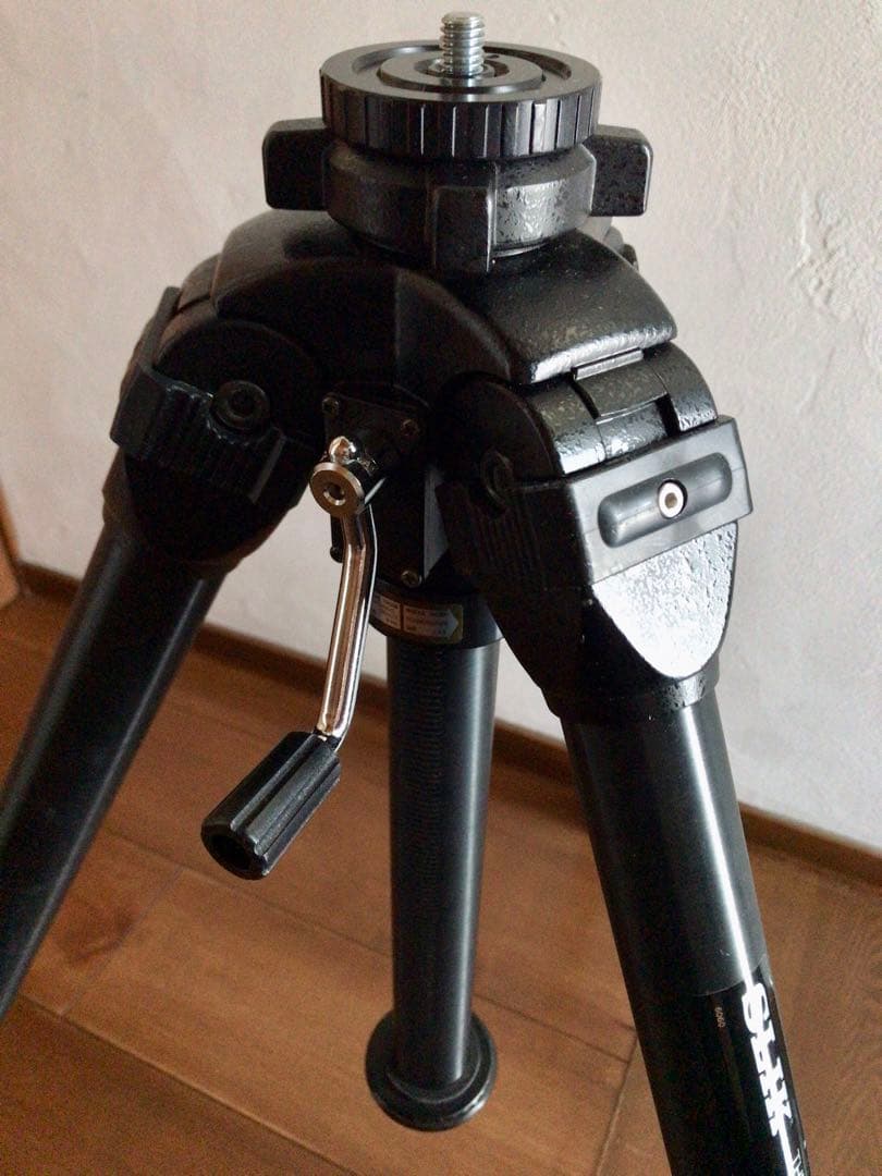 冬の撮影に！SLIK ザ プロフェッショナル 3段