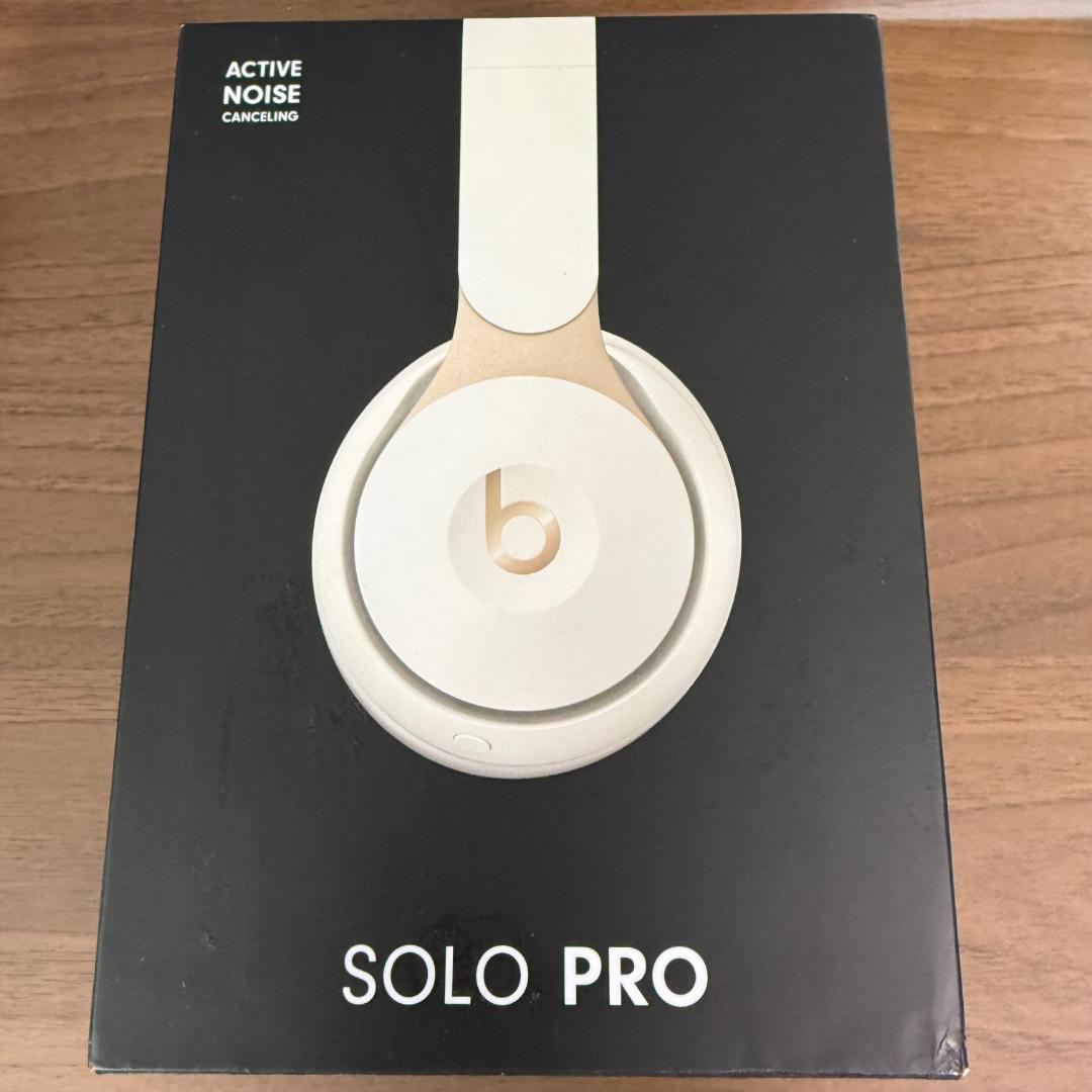 Beats Solo Pro ワイヤレスノイズキャンセリングヘッドホン