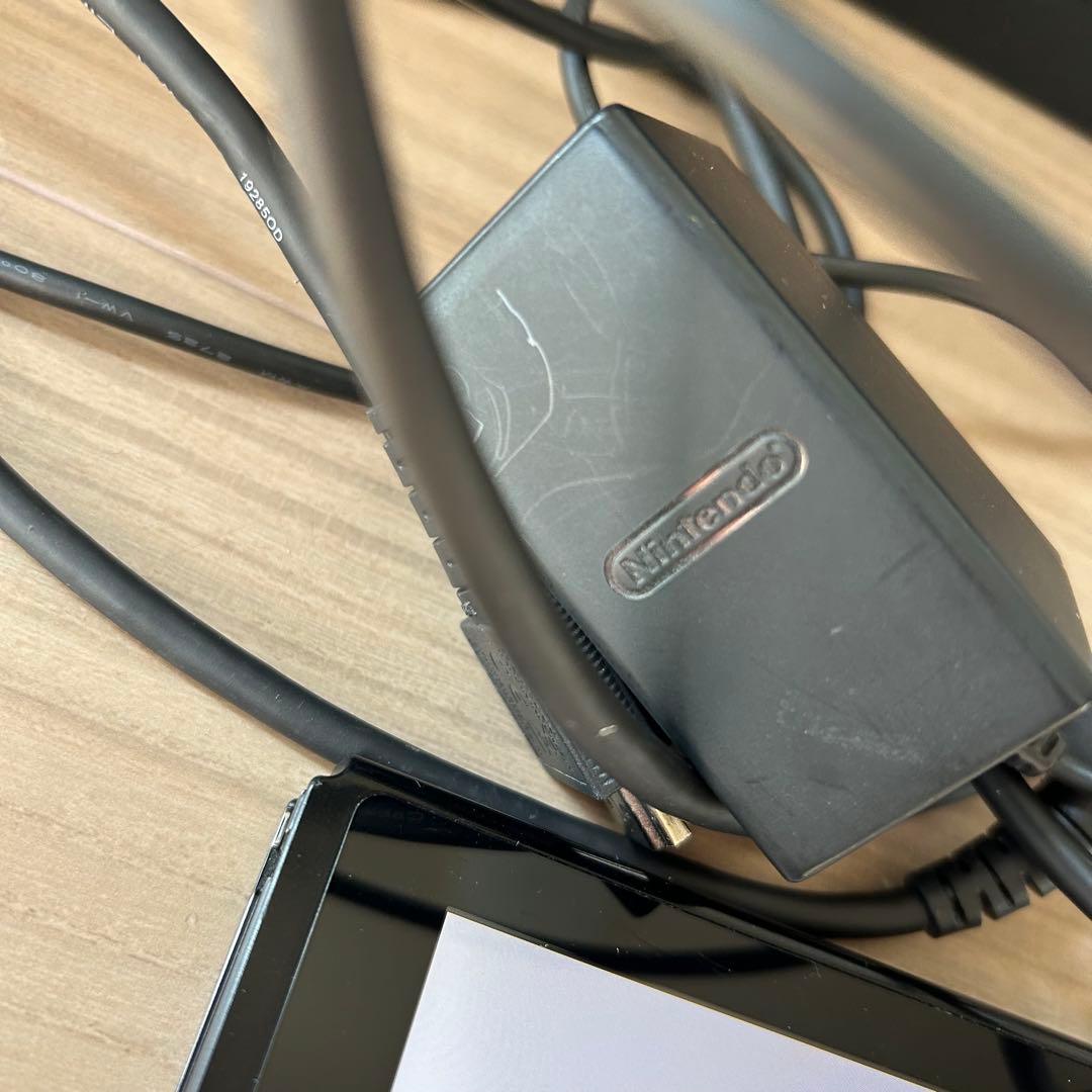 Switch 本体　コード　充電