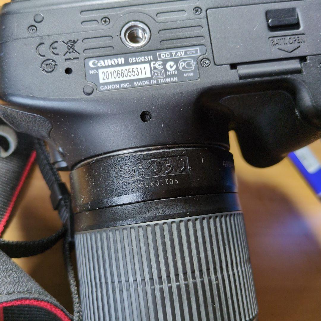 Canon EOS Kiss X5とレンズ2つ