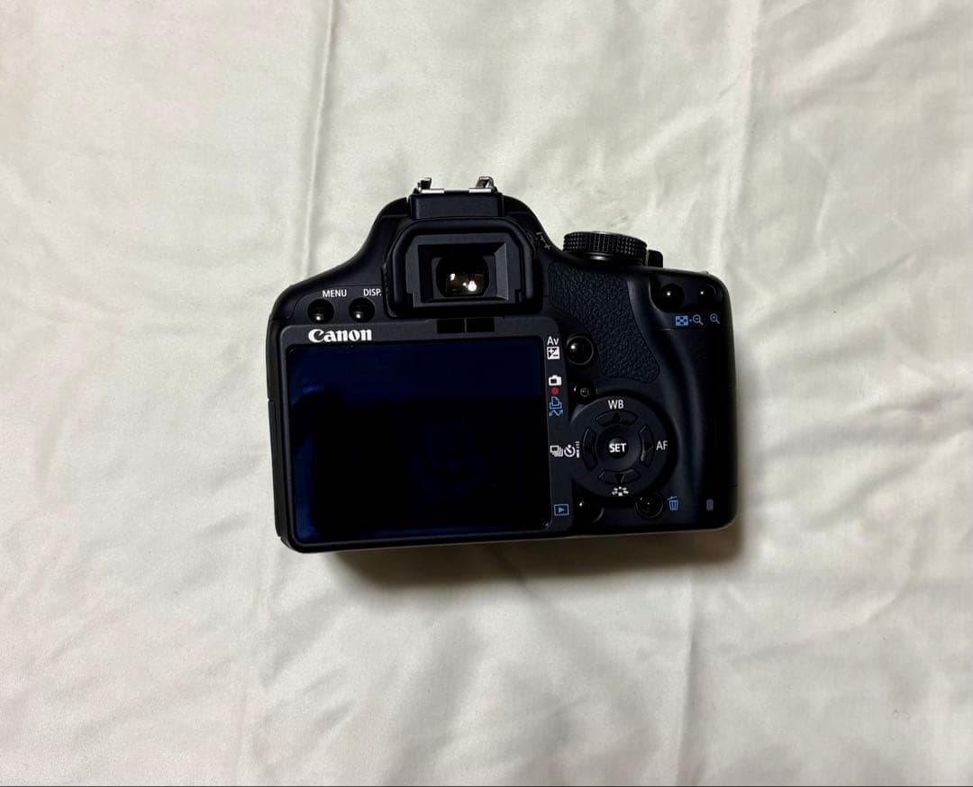 Canon EOS Kiss X3 デジタル一眼レフカメラ 　ダブルズームキット