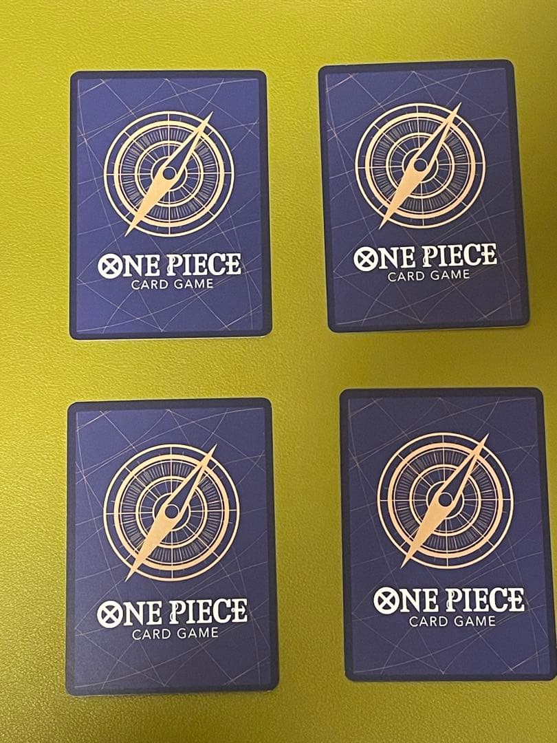 ワンピースカード　ポートガス•エース　p プロモ　赤　P-028