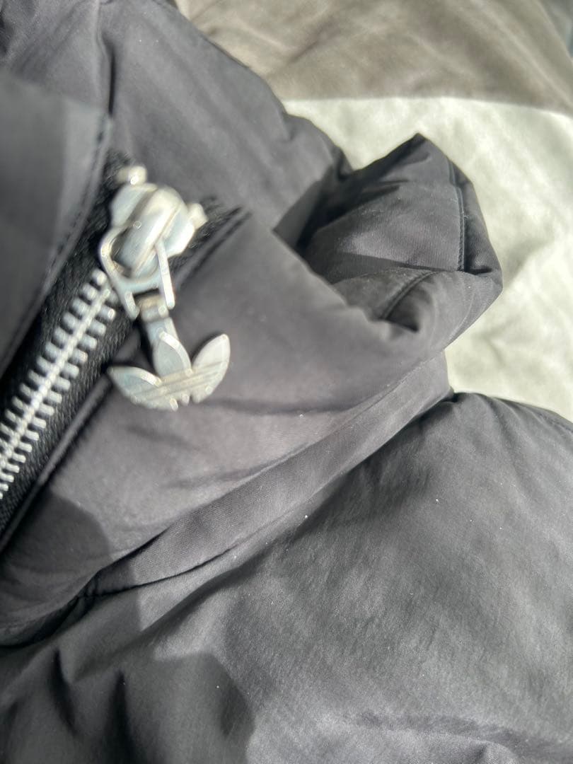 フ*プ様 【人気】アディダスダウンジャケット✨