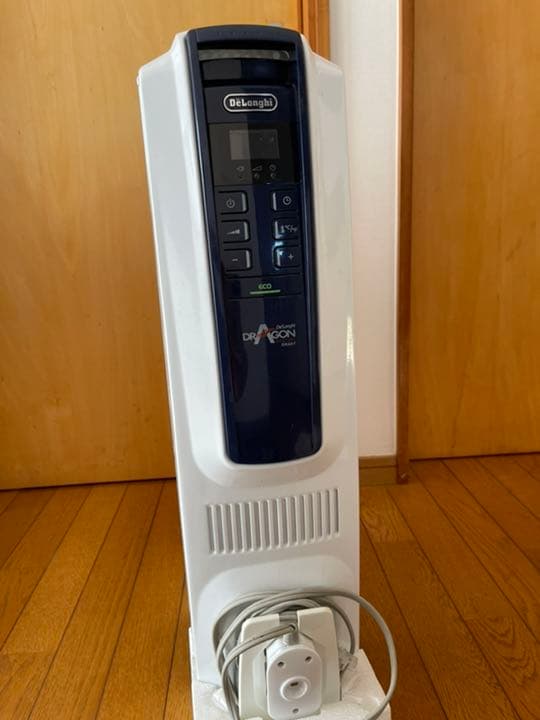 電気ヒーター DeLonghi QSD0712-MB