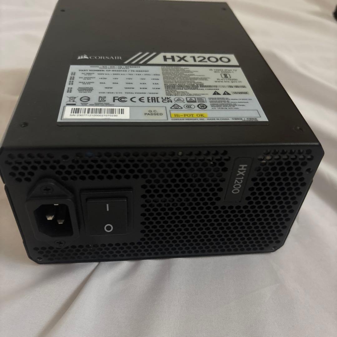 電源ユニット Corsair HX1200 1200W