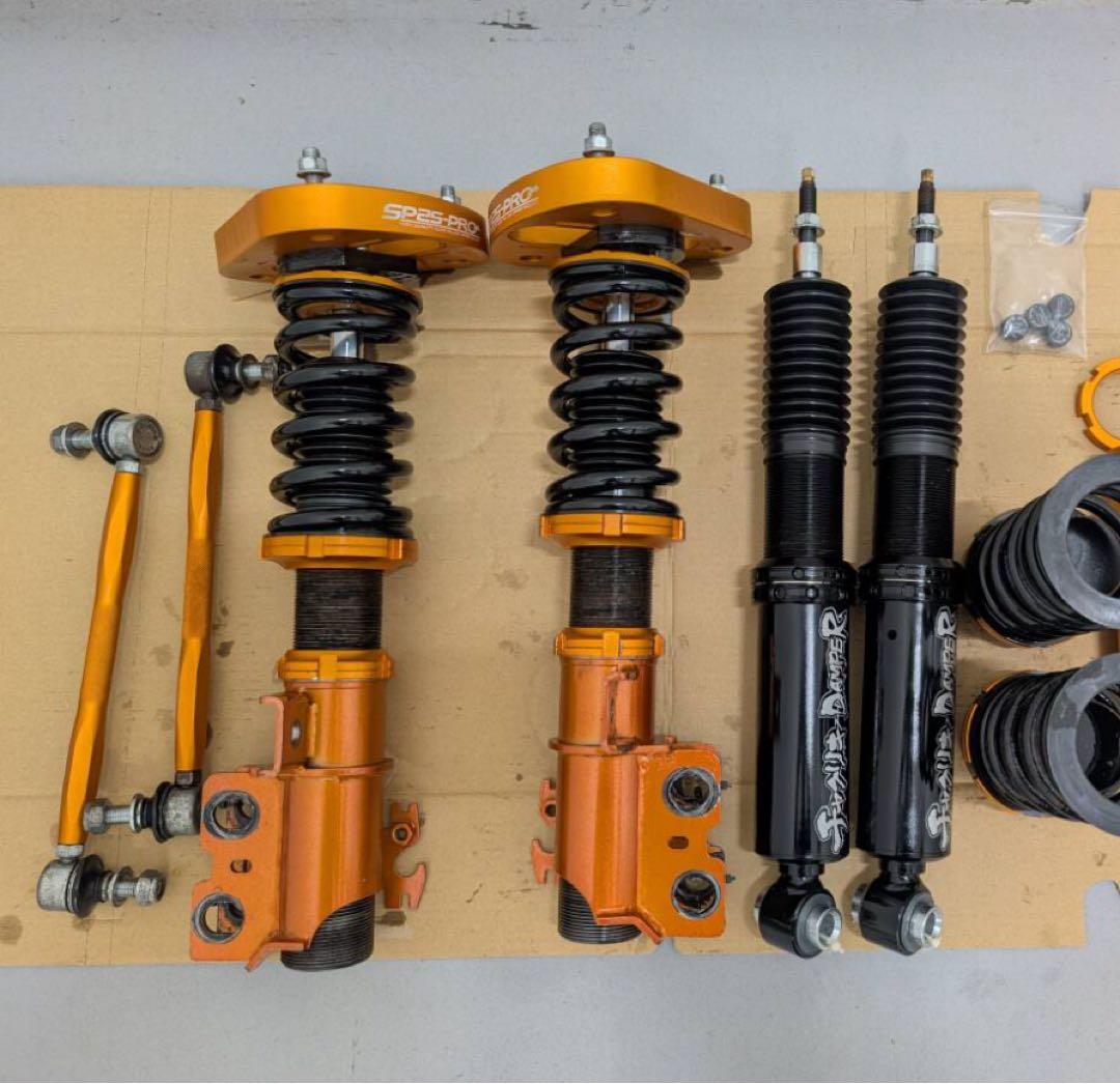 さ*。様 美品　ティーディメンド車高調　トヨタ　カローラスポーツ　50プリウス