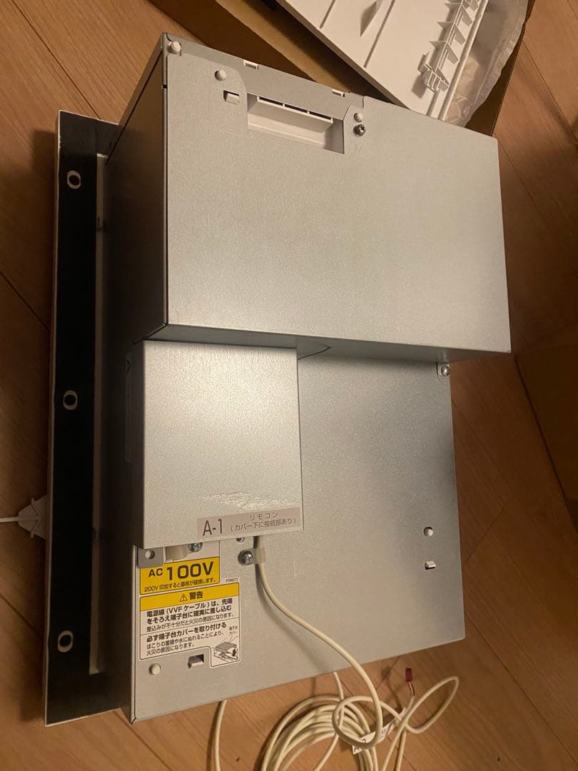 TOTO　バスカン　一室　三乾王　浴室換気乾燥暖房機