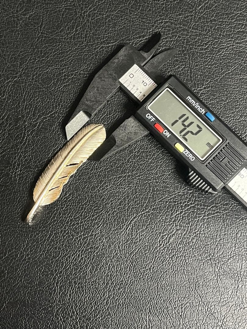 プレーン特大フェザー(右向き)