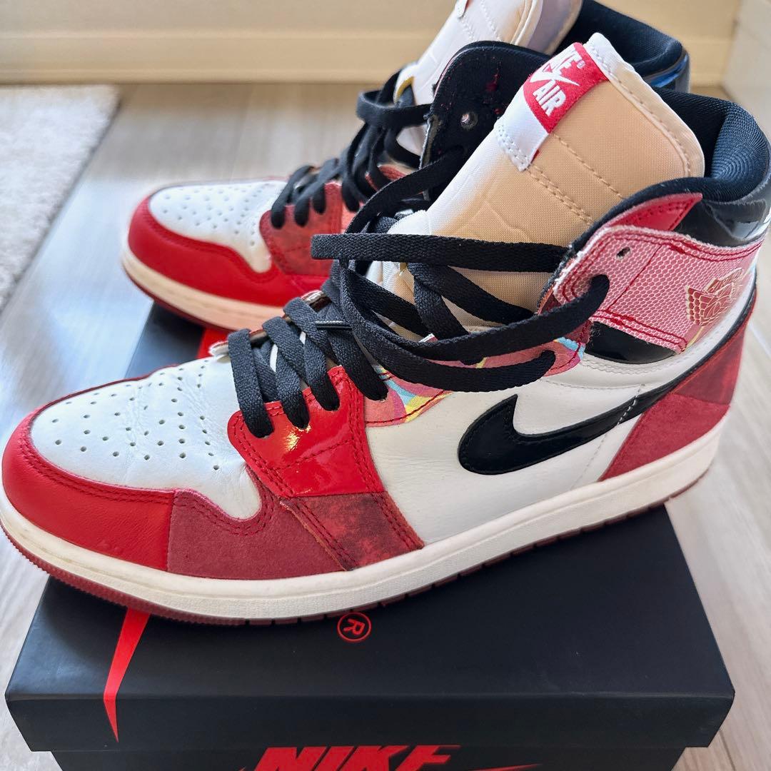 Nike Air Jordan 1 レッド/ホワイト/ブラック