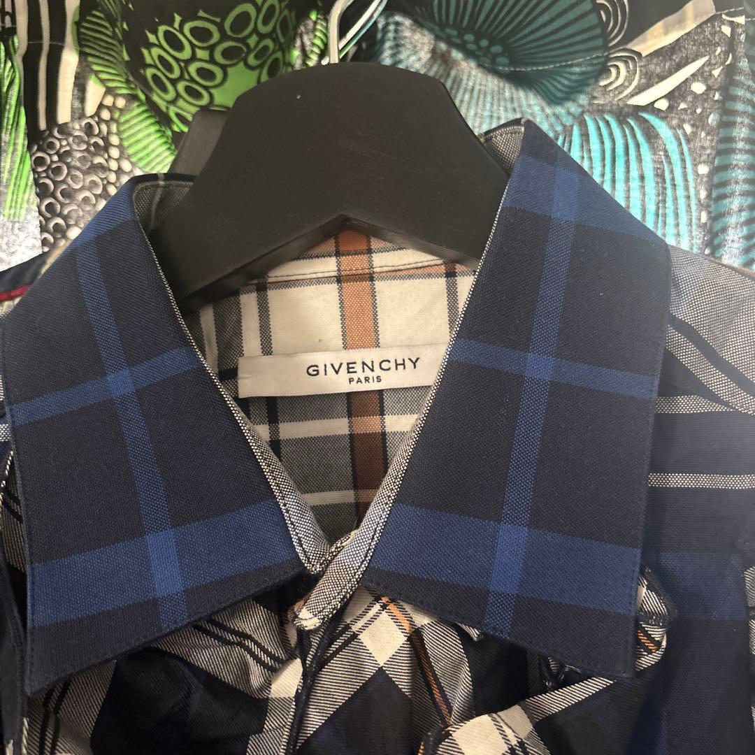 トップス GIVENCHY Vintage ruffle shirt
