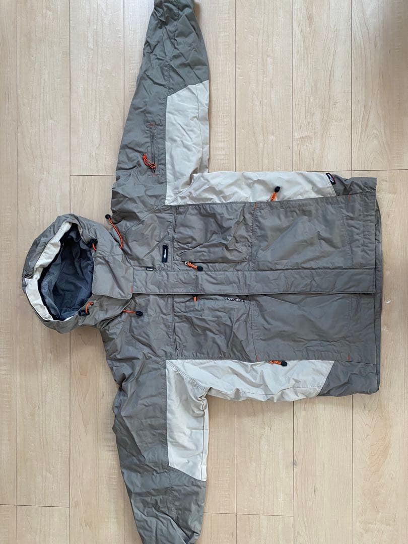 極美品 スキー スノーボード ウェアセット（ジャケット・パンツ） エレッセ