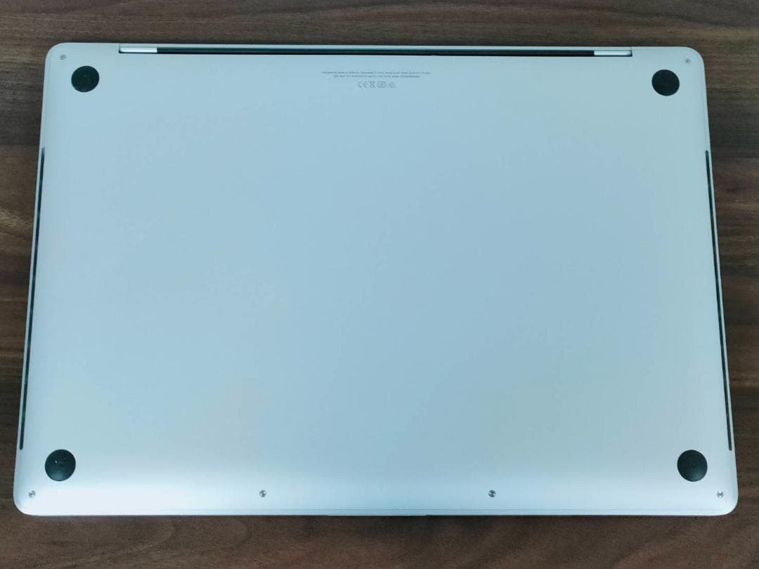 充電153 MacBook Pro 2019 16型i7 512G USキ E2