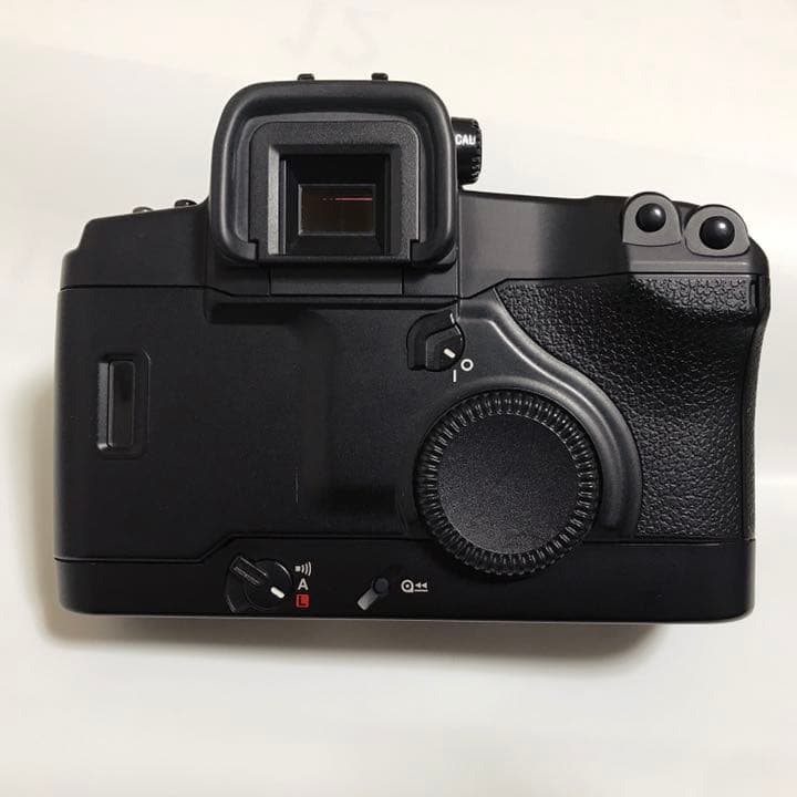 中古Canon EOS-3 一眼レフカメラ