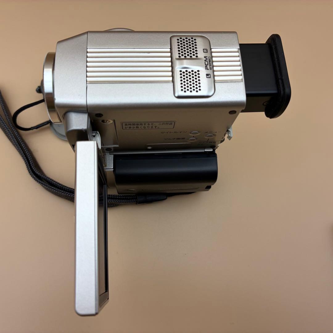 美品 縦型 Panasonic NV-C3 MiniDVビデオカメラ ダビング