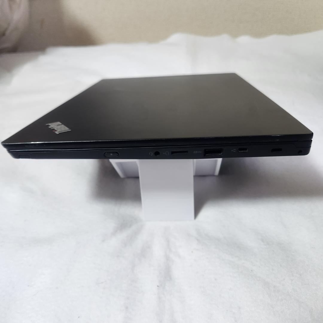 8世代i5✨️Office2024✨️Photoshop/Illustrator