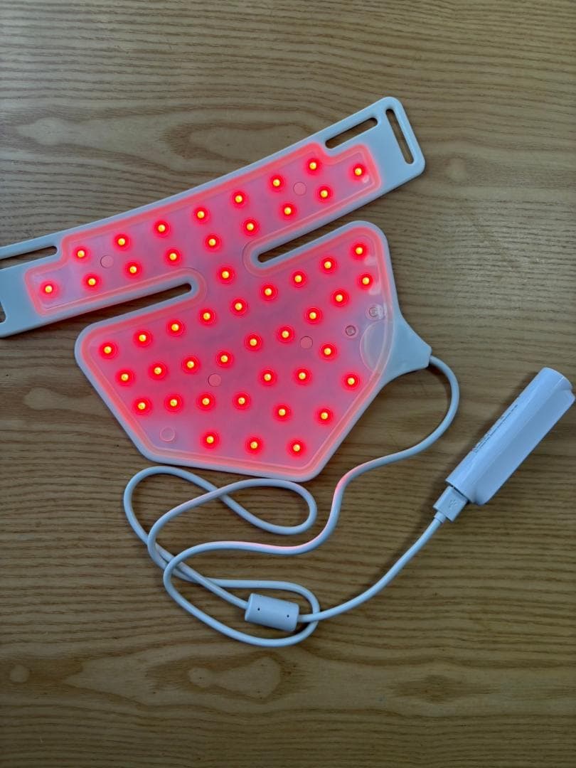 CurrentBody Skin LEDネック＆デコルテ マスク シリーズ1