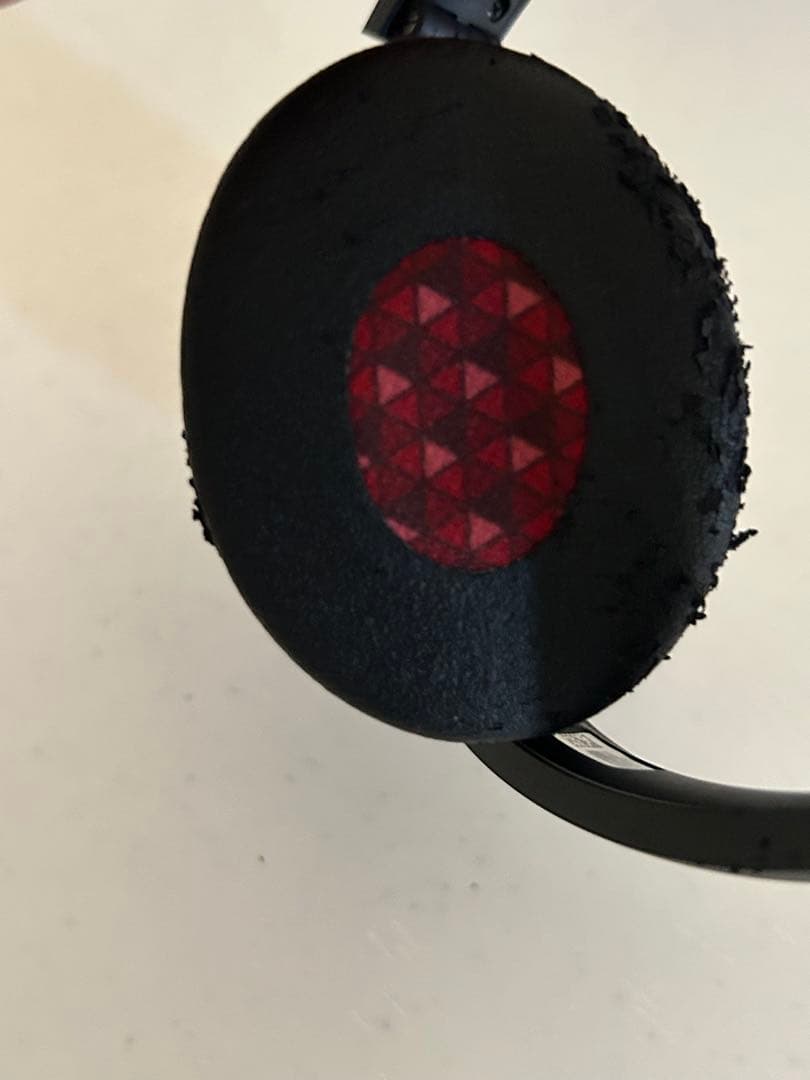 レア　廃盤品　ポーズ　ヘッドホン　BOSE SOUNDTRUE ON-EAR