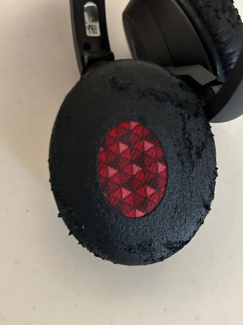 レア　廃盤品　ポーズ　ヘッドホン　BOSE SOUNDTRUE ON-EAR