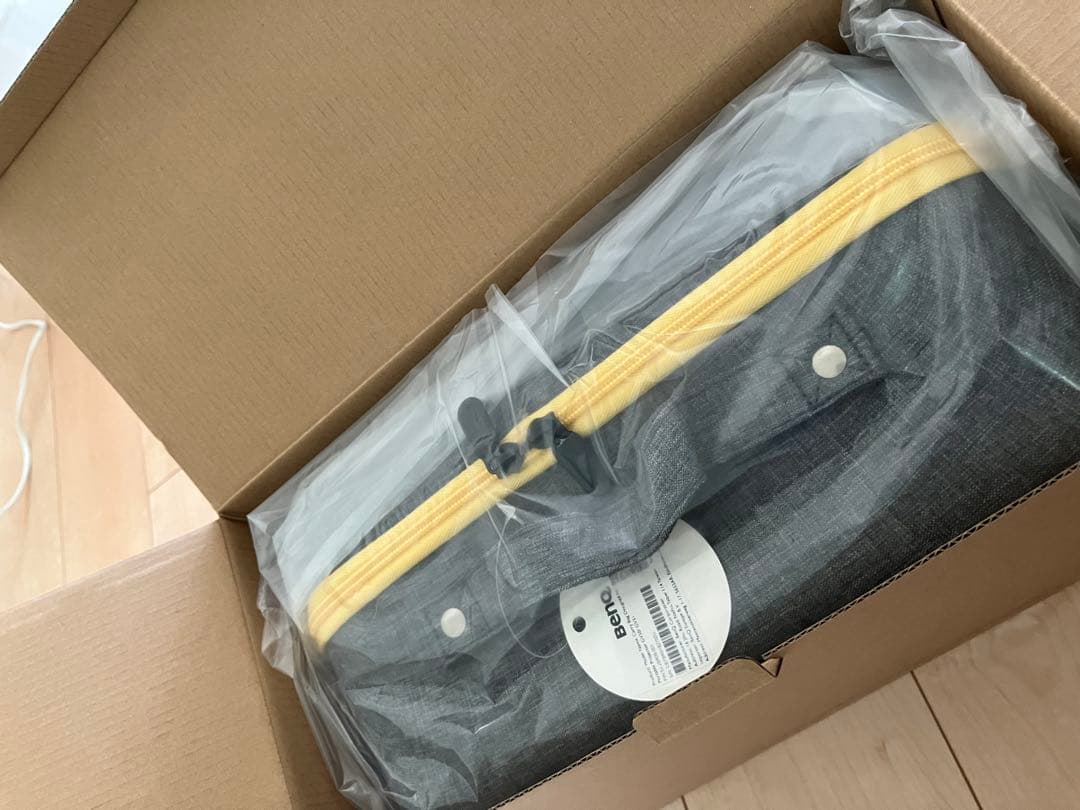 BenQ GV50 プロジェクター&キャリーケース