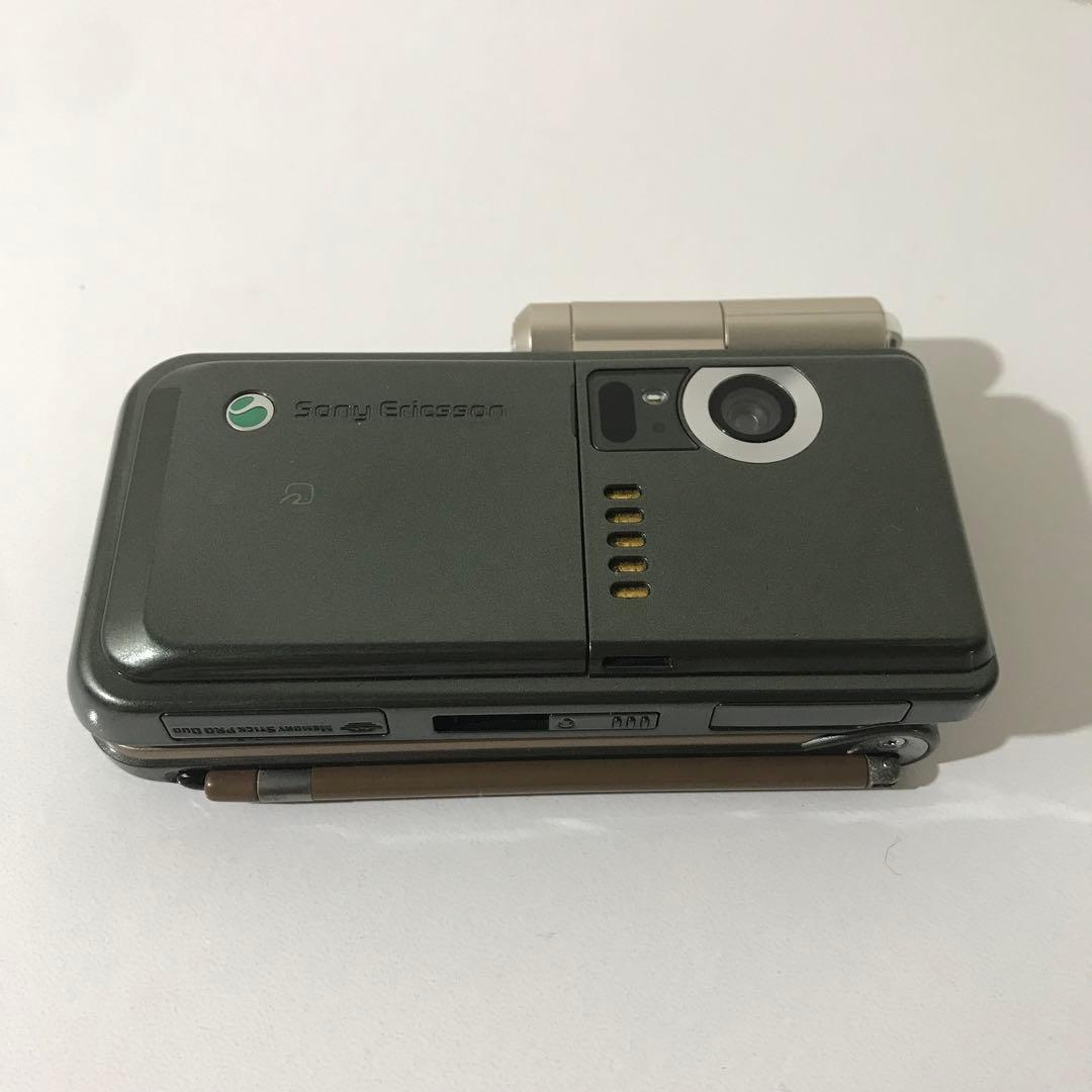 【美品】Sony Ericsson W44S カーキ（グリーン）ガラケー