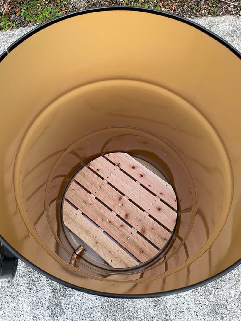 ドラム缶風呂 排水蛇口とすのこ付き