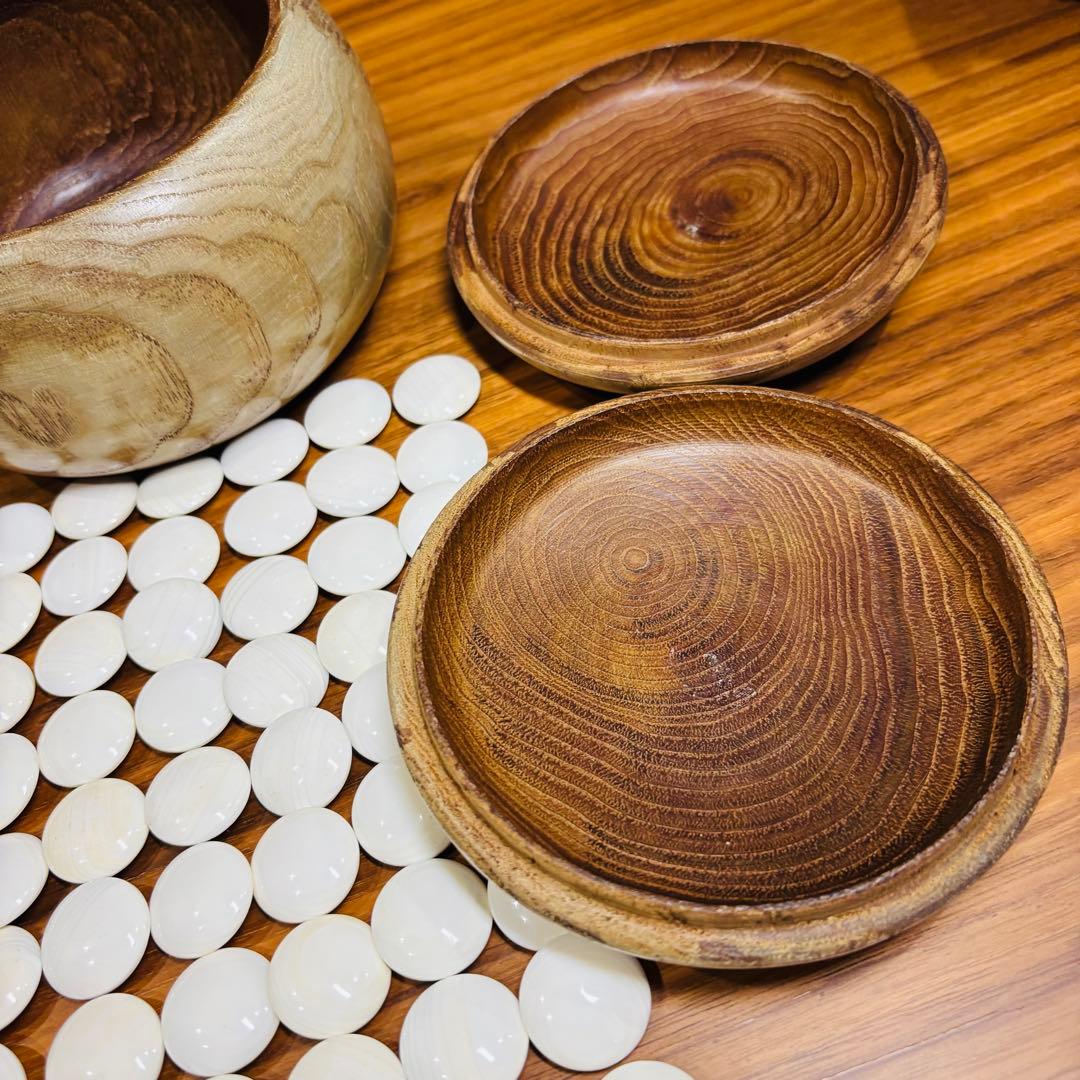 囲碁　碁石　雪印　蛤碁石　那智黒　ケース付き　洗浄済み　ハマグリ180