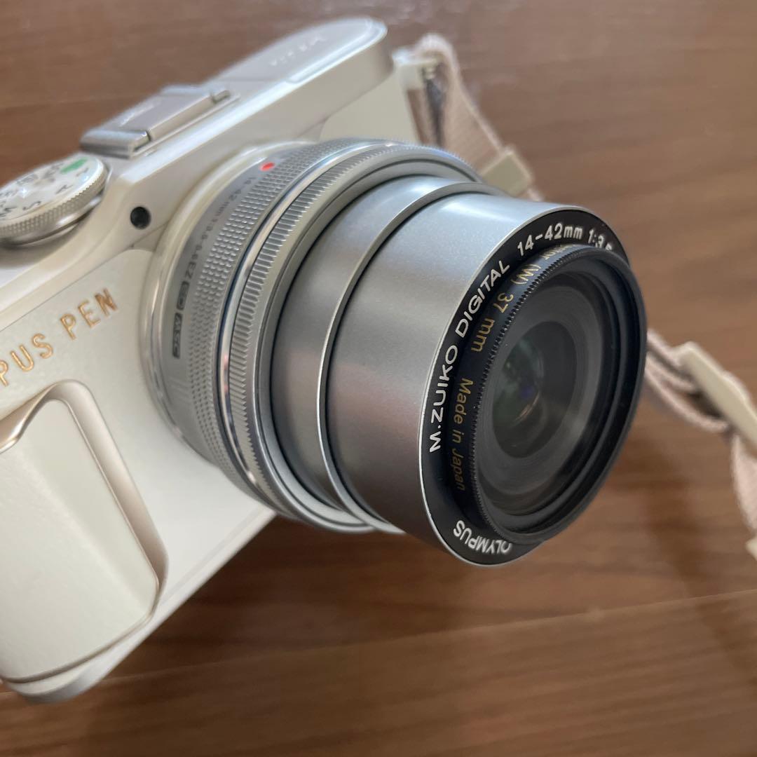 800シャッター以下　保証付　OLIMPUS PEN E-PL10