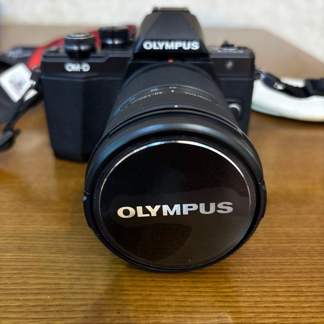 【箱・説明書付】OLYMPUS OM-D E-M10MarkⅡダブルズームキット