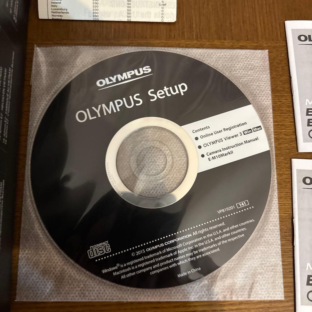 【箱・説明書付】OLYMPUS OM-D E-M10MarkⅡダブルズームキット